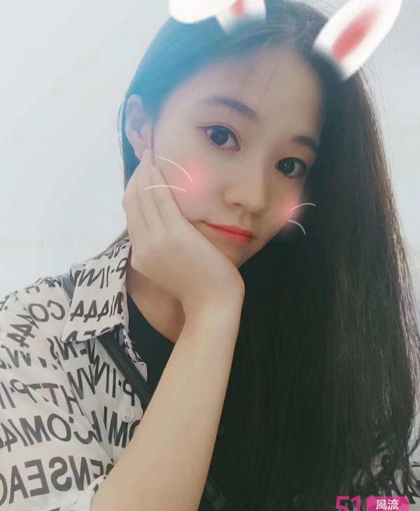 丝袜女仆装小情调的晓晓