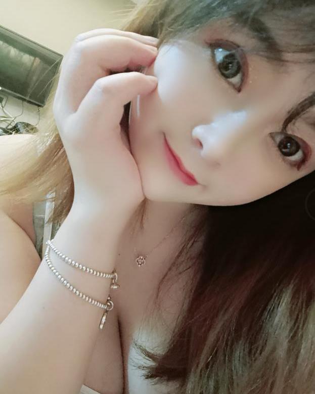 宝儿屁股翘