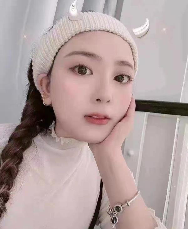 美女楼凤