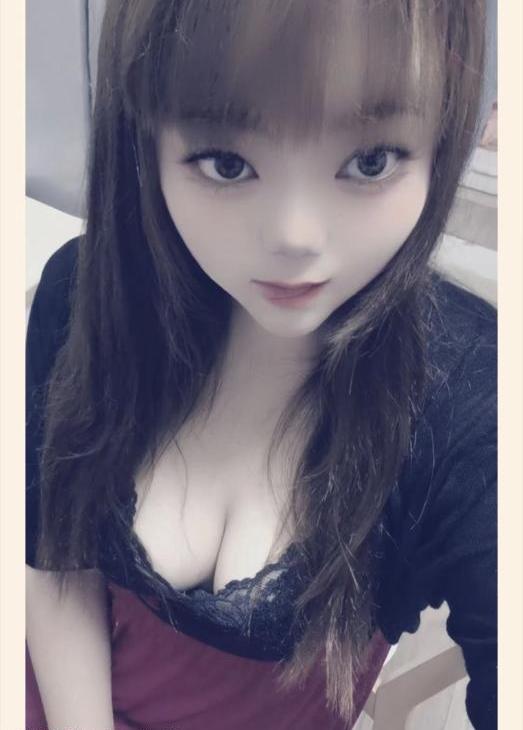 微胖童颜萝莉