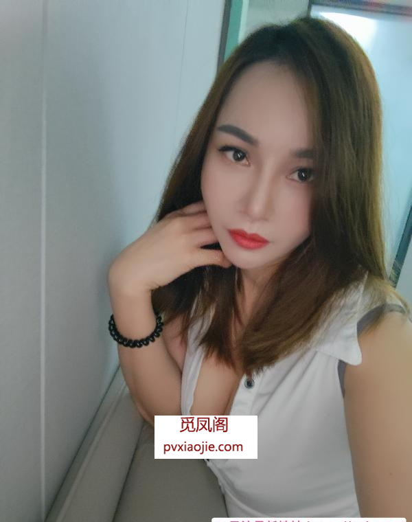 大长腿御姐型少妇