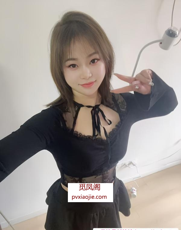 静安性感大肉臀安然
