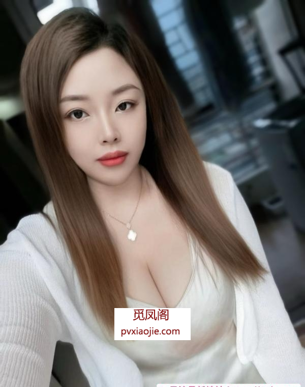 童颜巨乳小丽