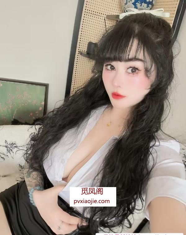 普陀花臂大奶