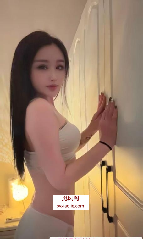 网红脸美女