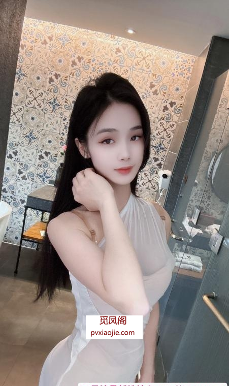 清纯舌吻少妇云朵