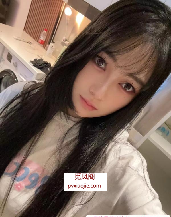 极品丰满兼职小月亮