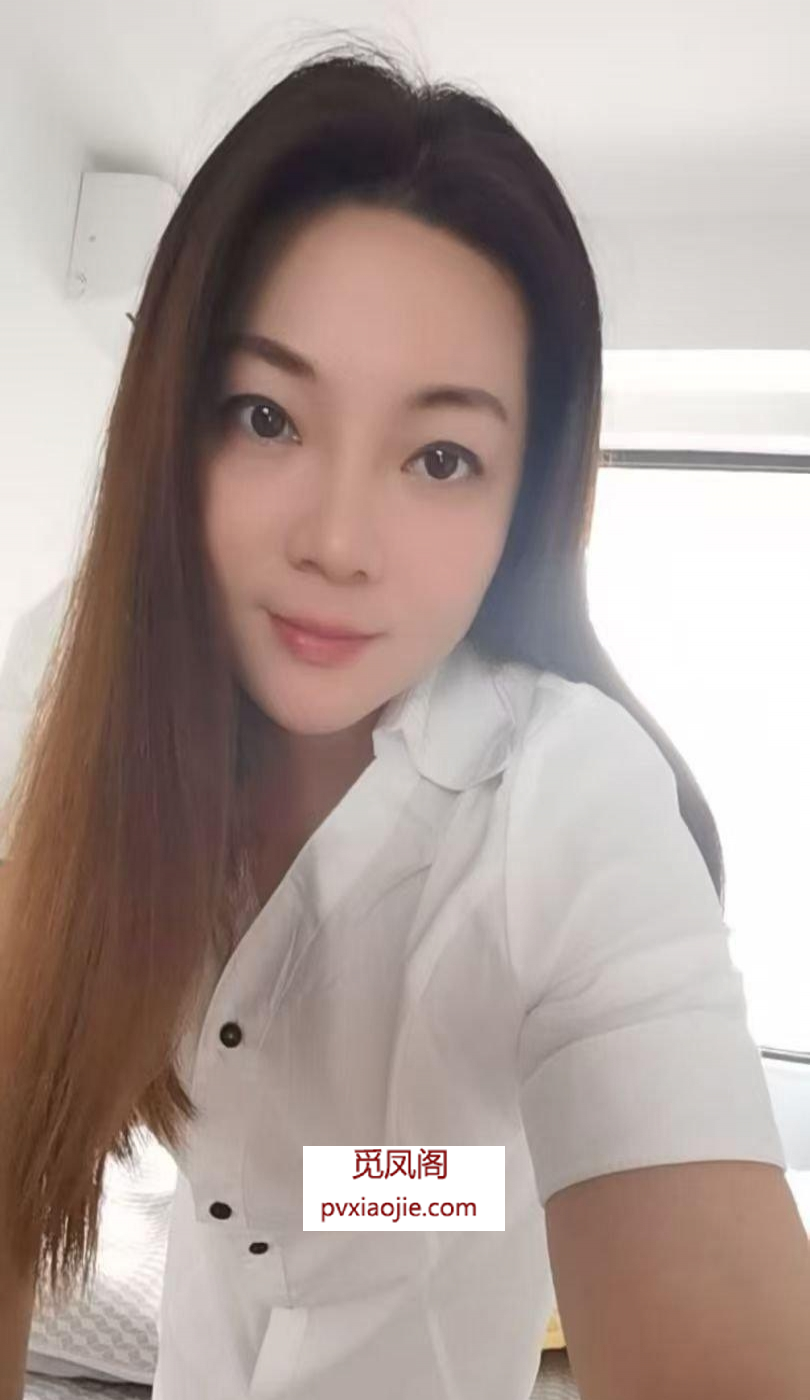 风骚大奶大白腚