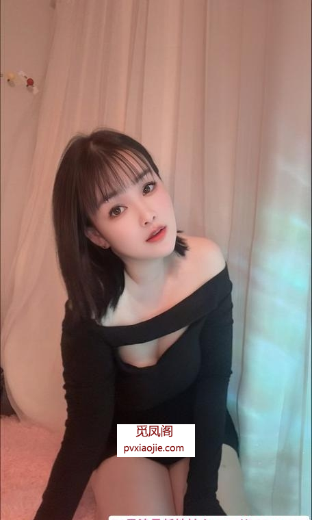 龙华服务系蜜桃臀梨子