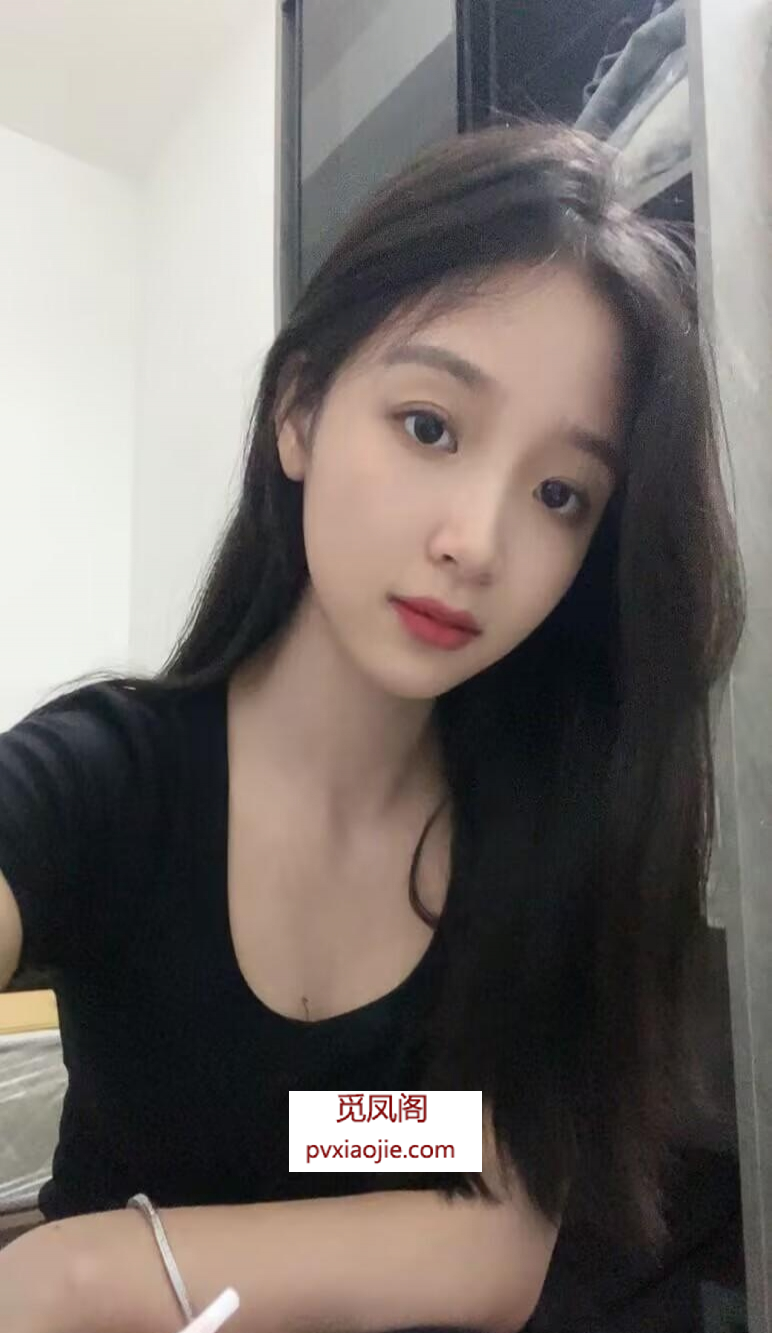 萝莉妹一线天小逼逼