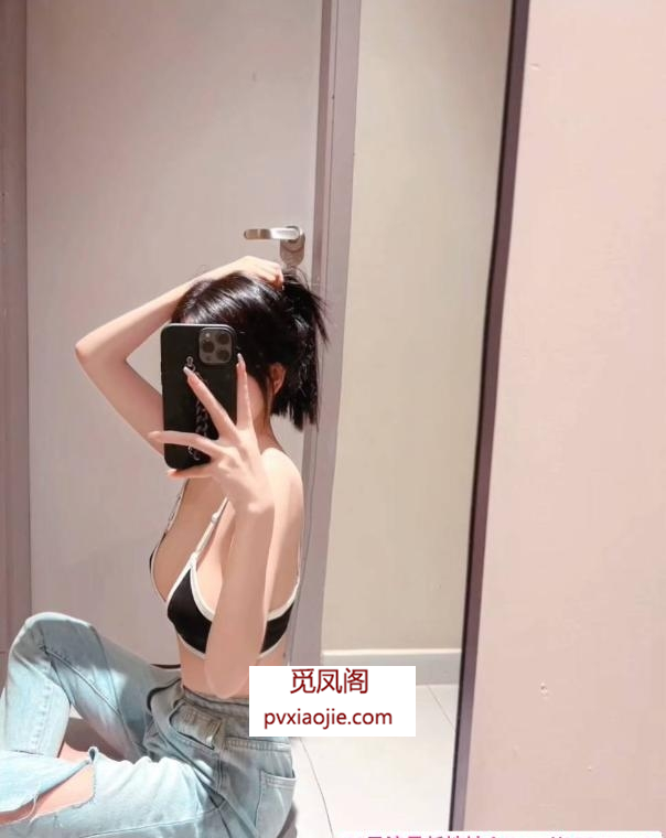 性感大胸身材好妹子
