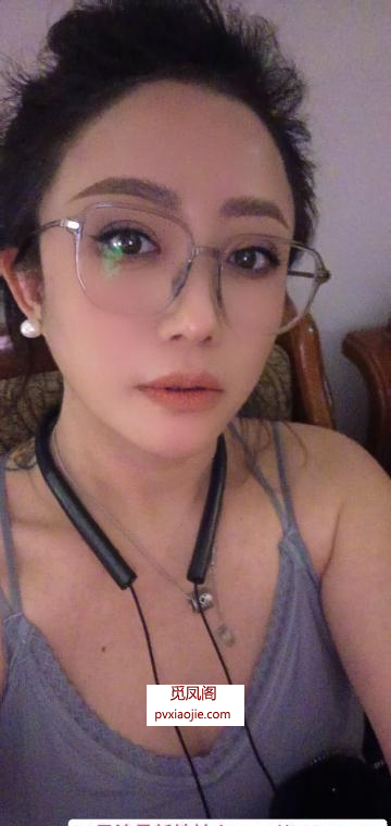 大胸萌萌