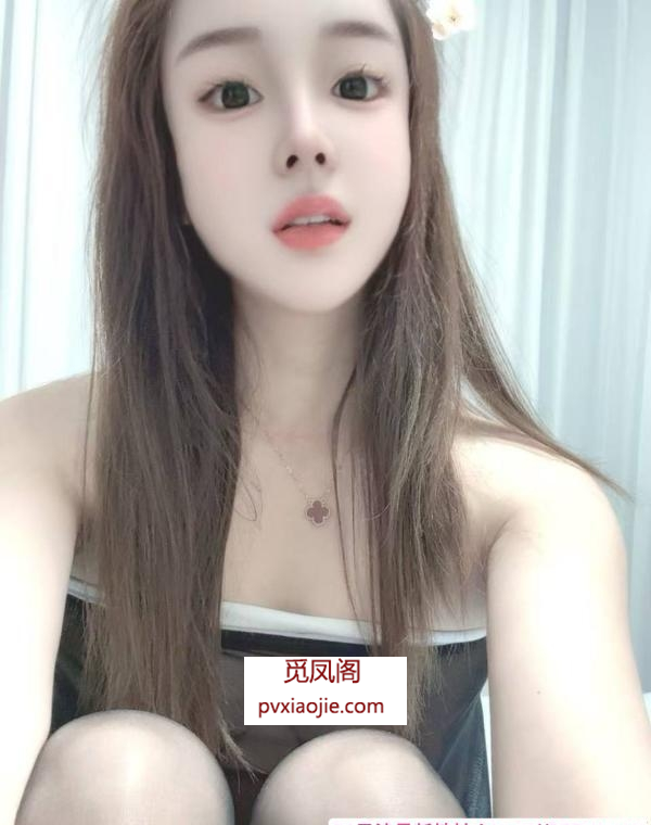 江阴妩媚颜值妹子