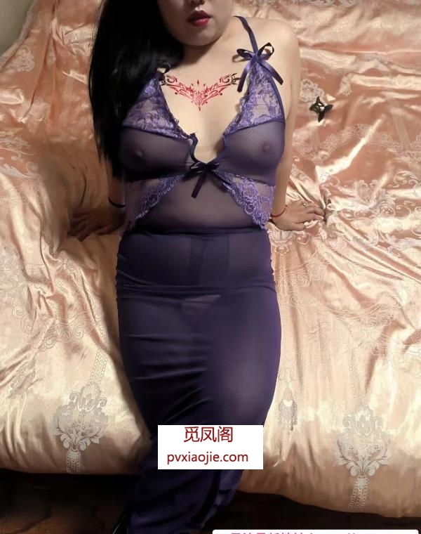 栖霞丰乳肥臀熟女