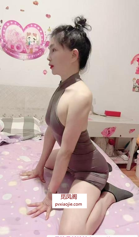 性感长腿少妇