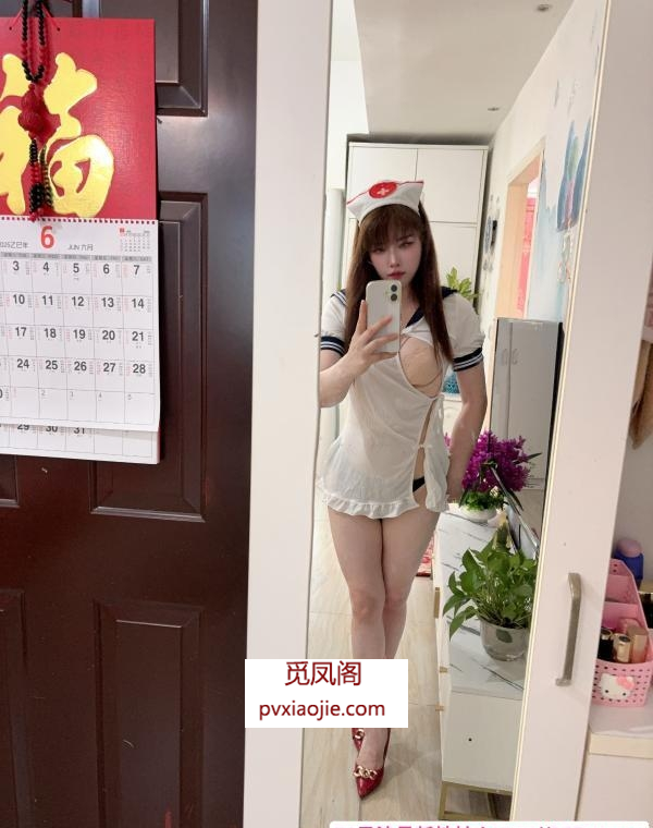 服务系小姐姐