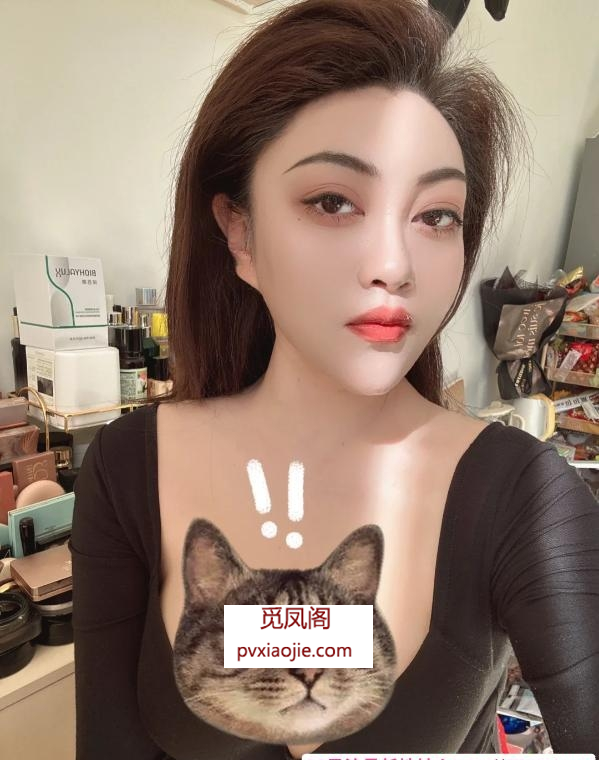 巨乳李大包子