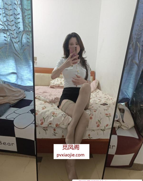 佛山妖娆长腿小姐姐