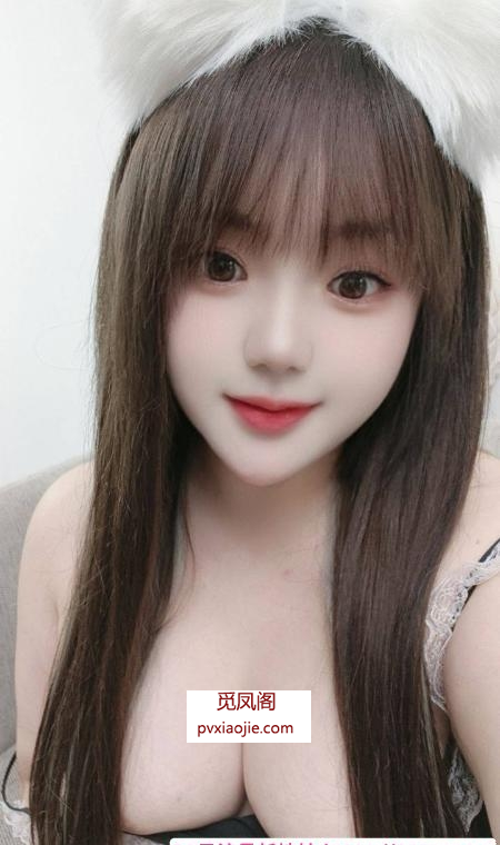 宝安天然大胸妹小甜心