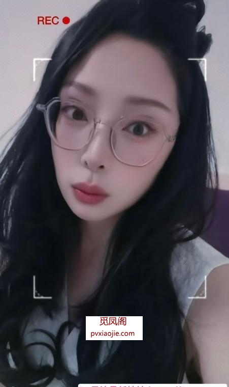 打卡三通少妇芯芯