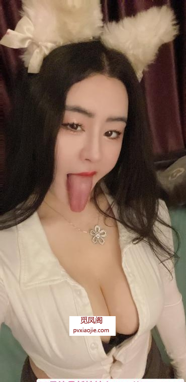 性感尤物卡卡