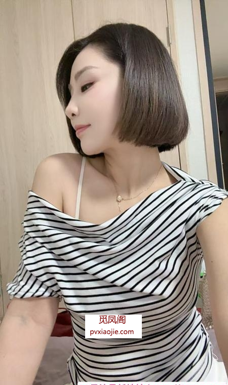 海珠邻家美女