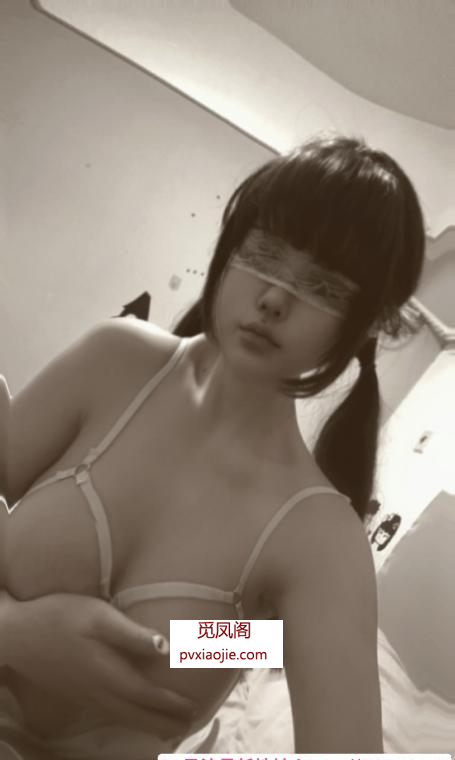 京京新疆女孩