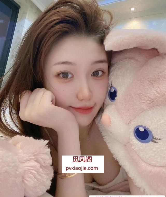 美腿小辣椒