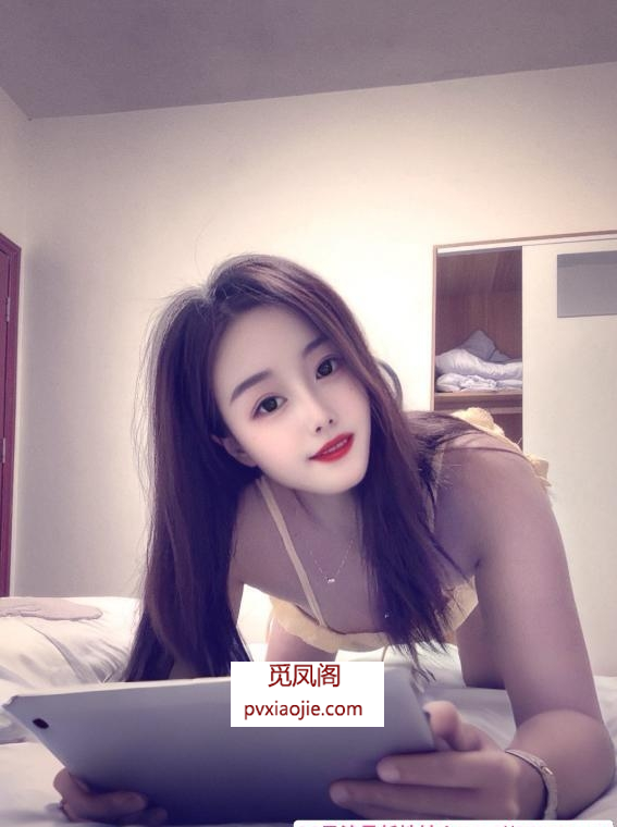 舌吻少妇思思