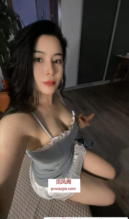 园区大奶少妇