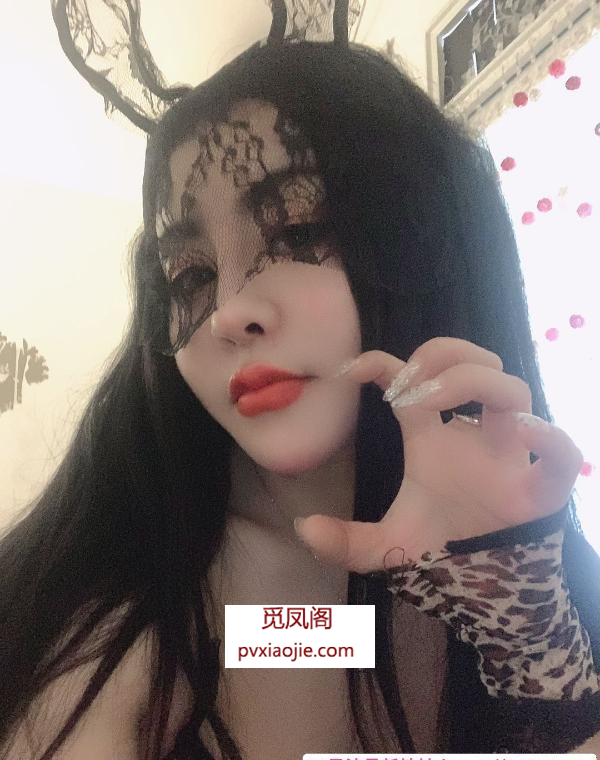 风骚性感卡卡