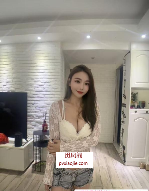 性感女友Tina