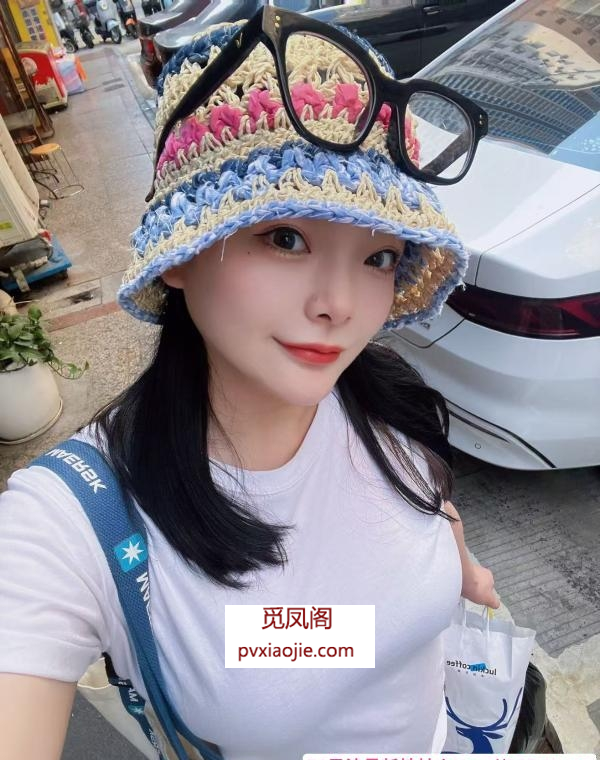 肤白虎牙妹文文