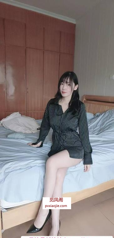 新北大胸长腿妹子