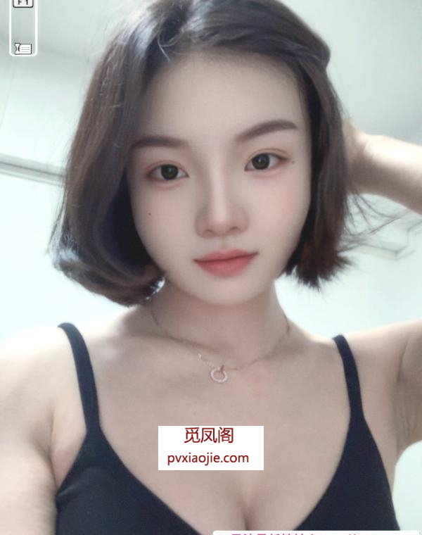 古镇好身材美女