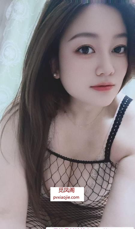 囗暴大奶妹