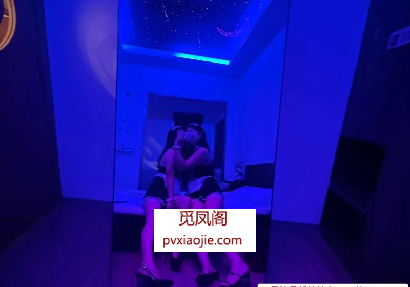 00后中项点点和吖吖