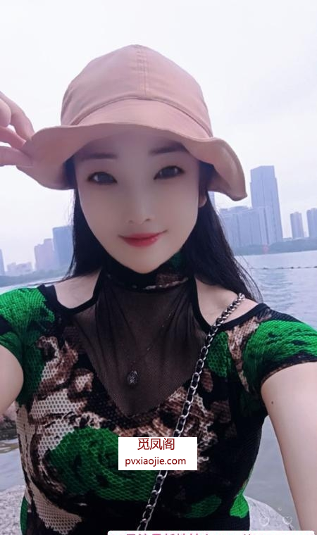 蜀山辣妹子