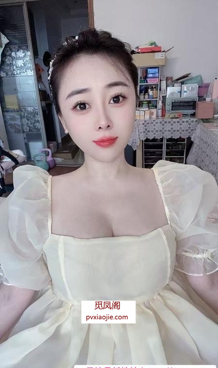 短发御姐艾琳