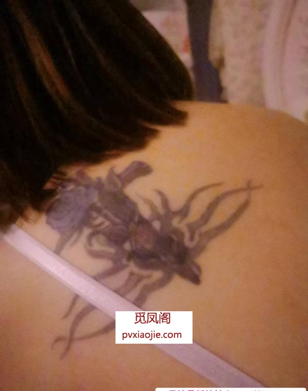 东北纹身骚妇