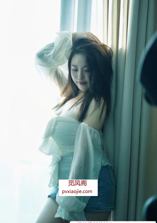 白嫩奶牛莎莎