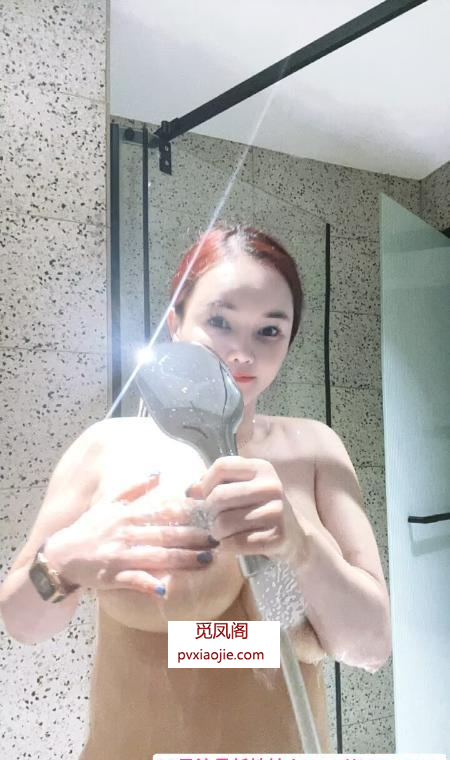 市中心超骚的一姐