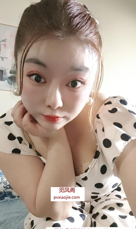 bbw大胸少妇
