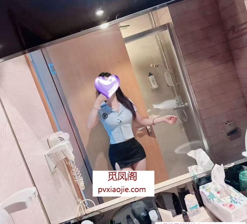 美腿美胸燕子
