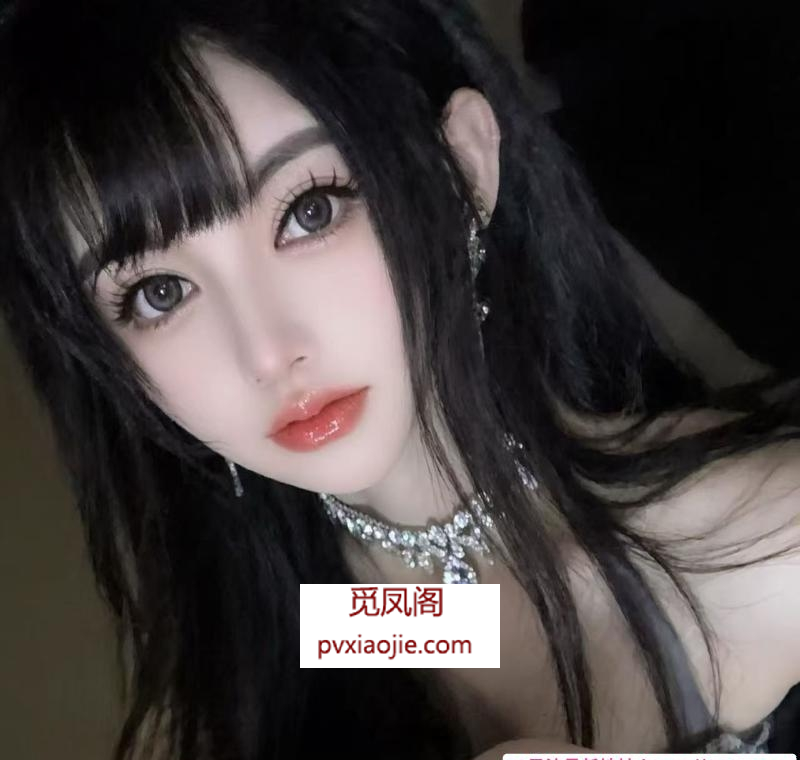 汉口美女蓝齐儿姐妹花