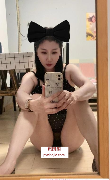 包夜大胸轻熟女