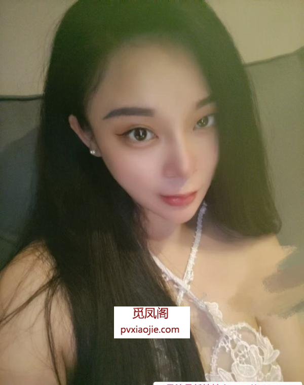热情好客姐姐