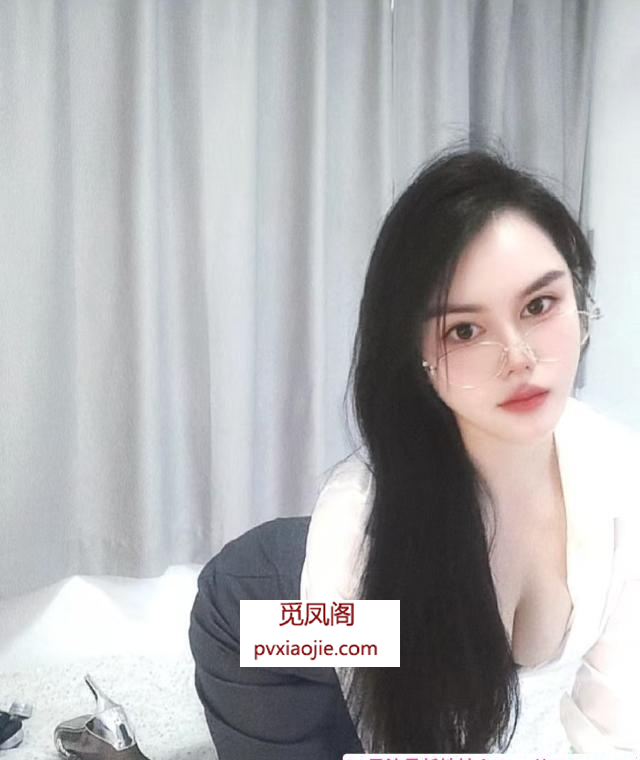 福田蜜桃翘臀小姐姐