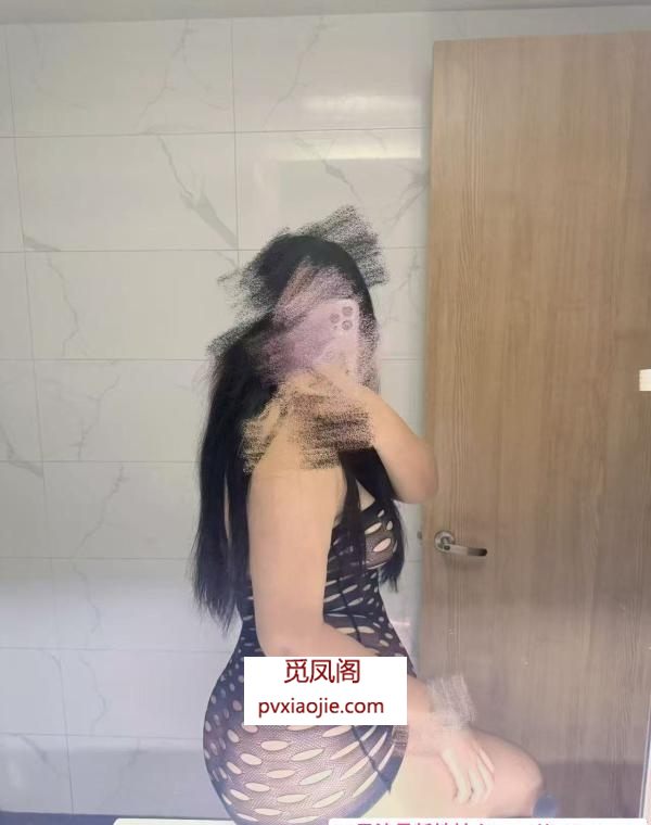 丰满风骚薇薇
