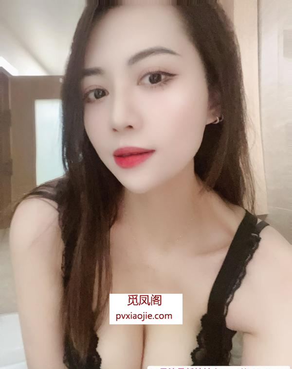 兼职风韵犹存乐乐